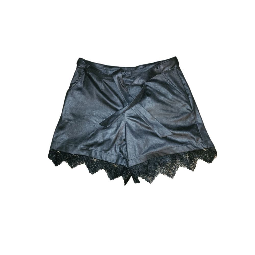 The Barown Pense Bier Black Lace Shorts
